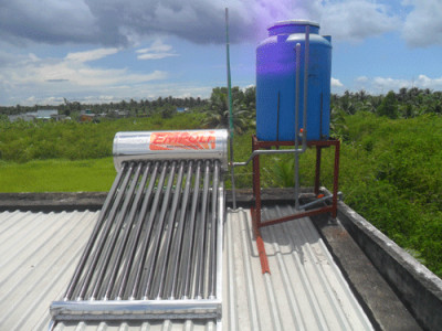 Máy nước nóng năng lượng giá rẽ, lắp máy nước nóng năng lượng tại tphcm