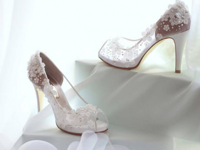 Công ty cung cấp tất cả các loại giày cưới cô dâu tại TPHCM