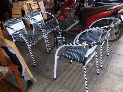 Công ty sản xuất bàn ghế nhựa giả mây giá rẽ tại Bình Dương