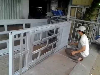 Sửa cửa sắt uy tín chuyên nghiệp giá rẽ tại nhà TPHCM