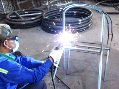 Chuyên nhận hàn sắt tại nhà ở thủ dầu một bình dương