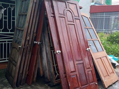 Cơ sở chuyên mua cửa gỗ cũ giá cao tại Tphcm