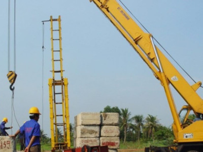 Ép cọc bê tông giá rẻ Quảng Ngãi, báo giá ép cọc bê tông Quảng Ngãi