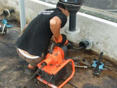 Dịch vụ hút bể phốt nhanh tại Phúc Yên Vĩnh Phúc
