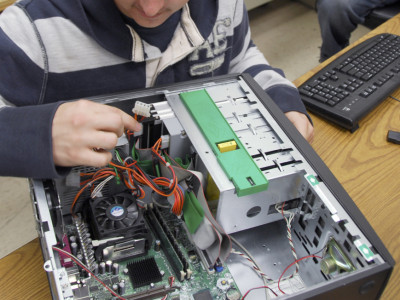 Bảng giá dịch vụ sửa máy tính tại nhà quận 12 Tphcm