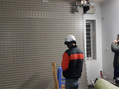 Sửa chữa cửa cuốn quận 6, báo giá thi công lắp đặt cửa cuốn tại quận 6