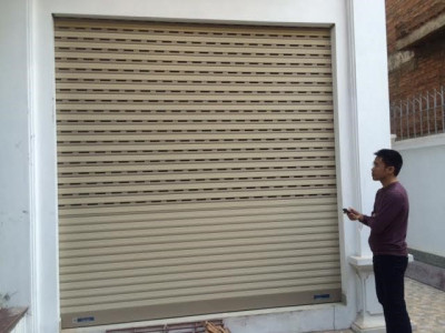 Sửa cửa cuốn giá rẻ gọi có mặt 15 phút Tphcm