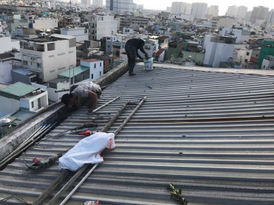 Thi công máng xối kho xưởng nhà phố nhà cấp 4 tại quận 12 giá rẻ trọn gói