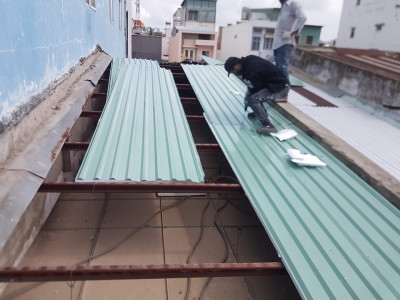 Dịch vụ lợp tôn, thay tôn tại Quận 6. Lắp và sửa máng xối tại Quận 6