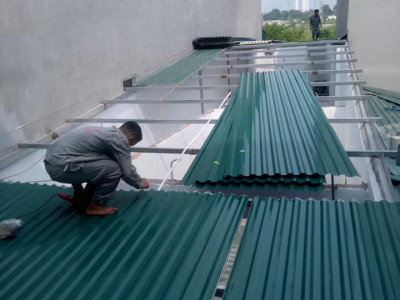 Thợ thay tôn và làm máng xối chuyên nghiệp ở tại Quận 1 Tphcm