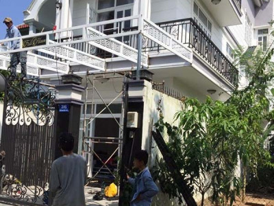 Thợ hàn lan can sắt giá rẽ, chuyên làm mới & sửa chữa lan can ban công
