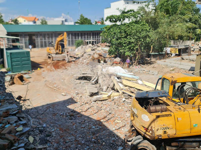 Nhà thầu tháo dỡ đào móng, vận chuyển xà bần uy tín tại Quận 10