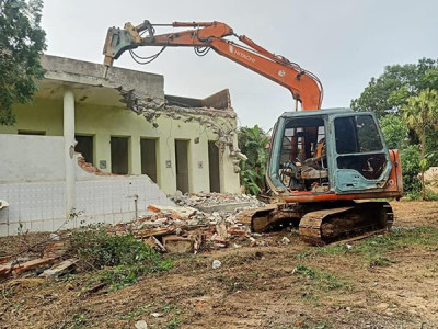 Dịch vụ tháo dỡ san lấp mặt bằng giá rẽ tại Quận 4, Tphcm