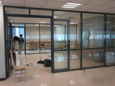 Báo giá dịch vụ thi công nhôm kính trọn gói tại Bình Thạnh