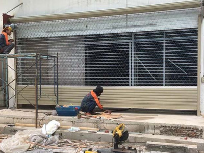 Xưởng gia công lắp đặt cửa cuốn tại Quận 9 theo yêu cầu, giá rẻ
