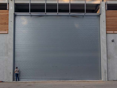 Xưởng gia công lắp đặt cửa cuốn tại Phú Nhuận theo yêu cầu, giá tốt nhất thị trường