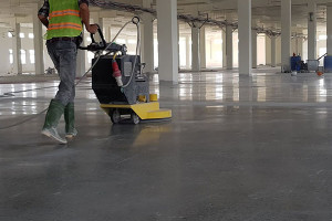 Dịch vụ thi công xoa nền, cào cán nền, đánh bóng nền kho xưởng uy tín