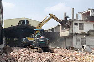 Thu mua xác nhà cũ tại Tphcm giá cao, hỗ trợ tháo dỡ an toàn