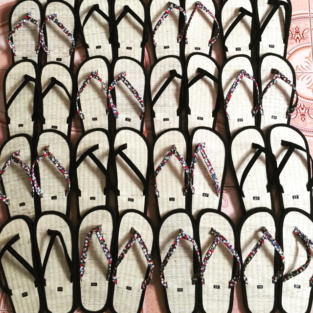 Dép Sỉ Giá Rẻ Tại Thành Phố Hồ Chí Minh - Quốc Bửu Group